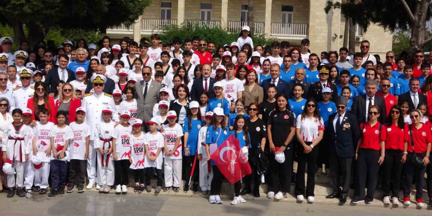Mersin’de 19 Mayıs Atatürk’ü Anma Gençlik ve Spor Bayramı coşkuyla kutlandı