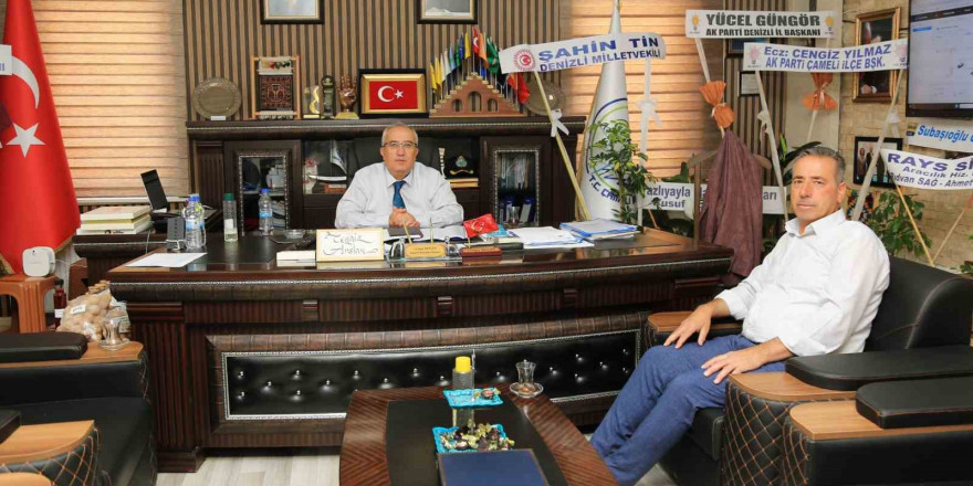 Muhtarlar, Belediye Başkanı Cengiz Arslan ile bir araya geldi