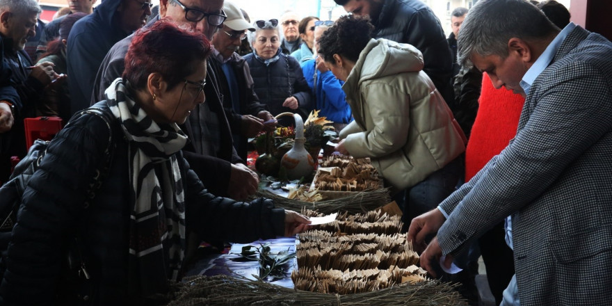 Nilüfer’de binlerce paket ata tohumu dağıtıldı