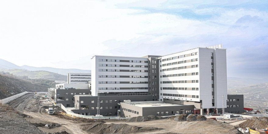 Samsun’daki sağlık yatırımları: Şehir Hastanesi yüzde 91’e ulaştı