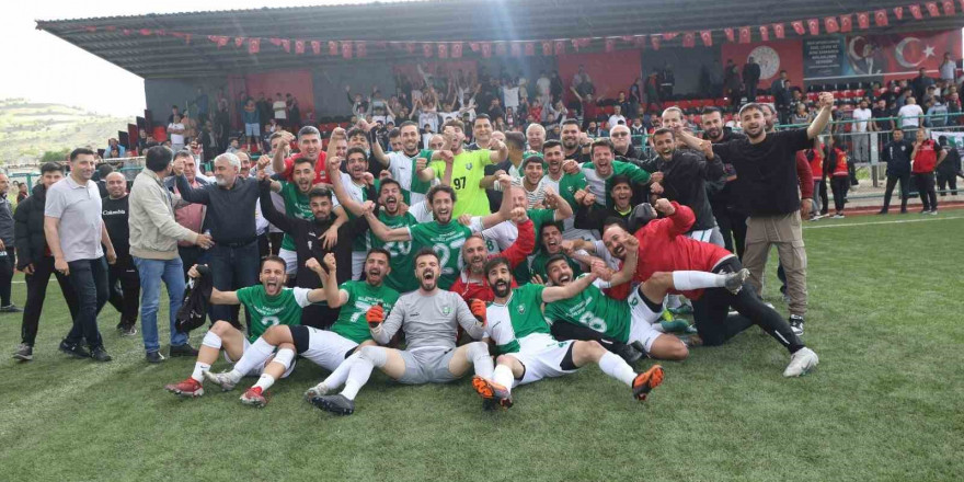 Şehitkamil Belediyespor, Kalespor’u 3-1 yenerek BAL’a yükseldi