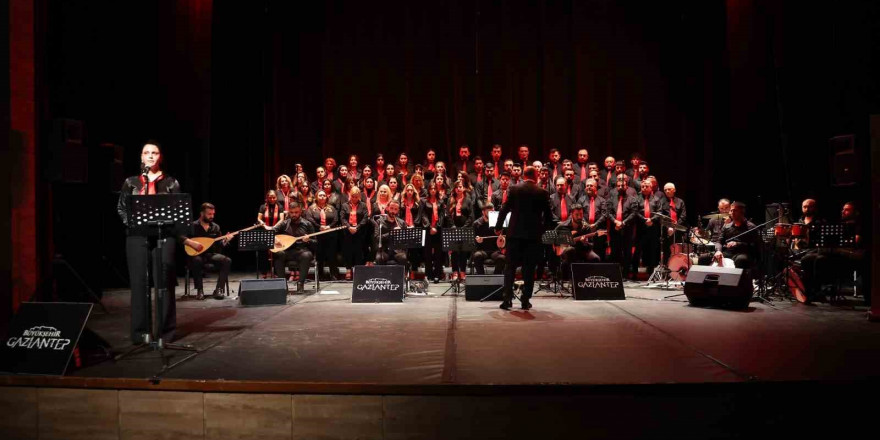 Türk Halk Müziği Korosu’ndan Gaziantep’te Bahar konseri