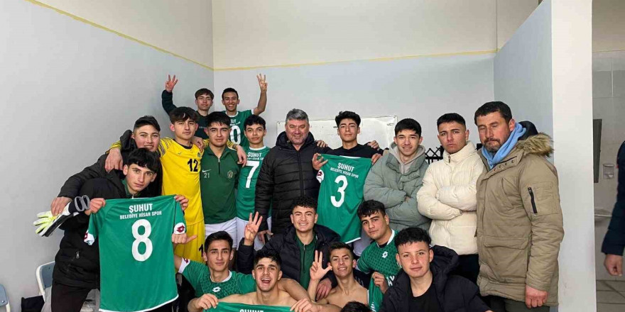 U18 final maçının şampiyonu Şuhut Belediye Hisarspor