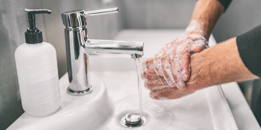 Uzmanlar uyardı: 'Hastalık yapan mikroorganizmalar eller üzerinde 60 dakika canlı kalabiliyor'