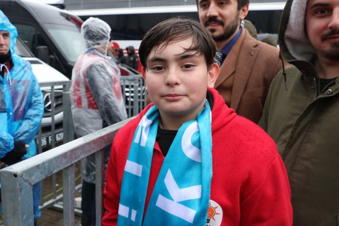 Cumhurbaşkanı Erdoğan için gözyaşı döken çocuk konuştu