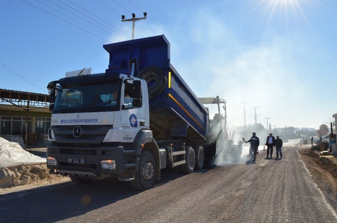 Aksu Karaçallı-Kemerağzı grup yolu sıcak asfalta kavuşacak