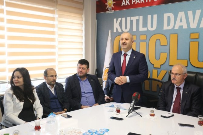 AK Parti Gebze Belediye Başkan Adayı Zinnur Büyükgöz:
