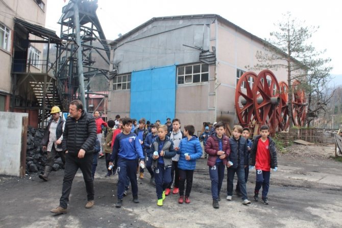 Zonguldakspor’un minik yıldızları madende