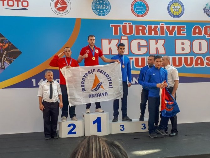 Muratpaşa Belediyespor’un sporcusu 2 altın madalyayla döndü