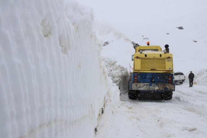 16 bin kilometrelik karla mücadele çalışması