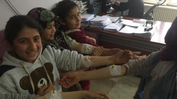 Sason’da 10 öğrenci hastaneye kaldırıldı