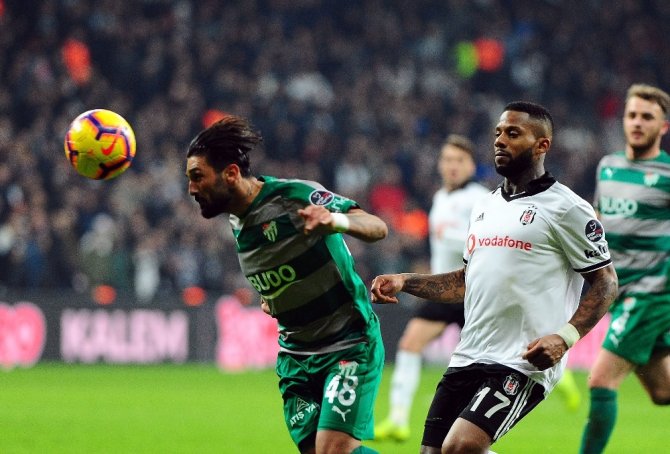 Spor Toto Süper Lig: Beşiktaş: 2 - Bursaspor: 0 (Maç sonucu)