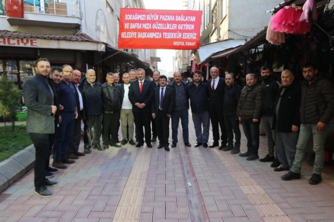 Cordanoğlu Sokak sakinlerinden Başkan Kılıç’a teşekkür