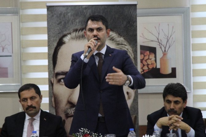 Bakan Kurum: "CHP döneminde belediyecilik, milletin hafızalarında çöp, çamur ve çukur belediyeciliği olarak geçmiştir"