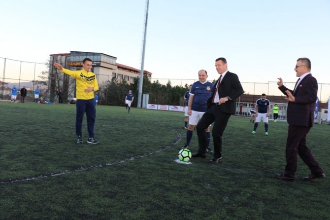 6.Altın Safran Kurumlararası Futbol Turnuvası başladı