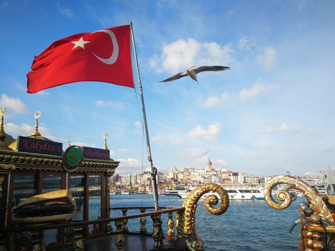 Dışişleri Bakanı Çavuşoğlu, Türkiye’nin tanıtımı için poz verdi