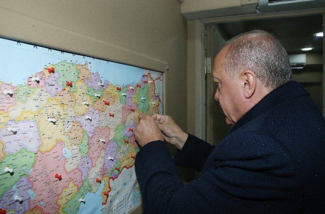 Cumhurbaşkanı Erdoğan: "Vatan toprağı üzerinde ameliyat yapılmasına göz yummayız”