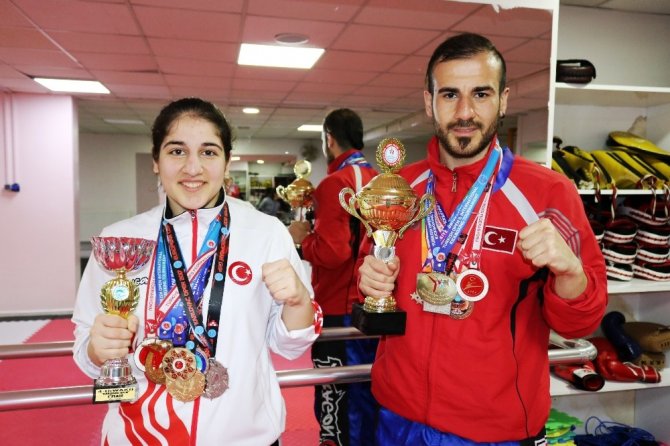 Kick boksta Diyarbakır’ın gururu oldular