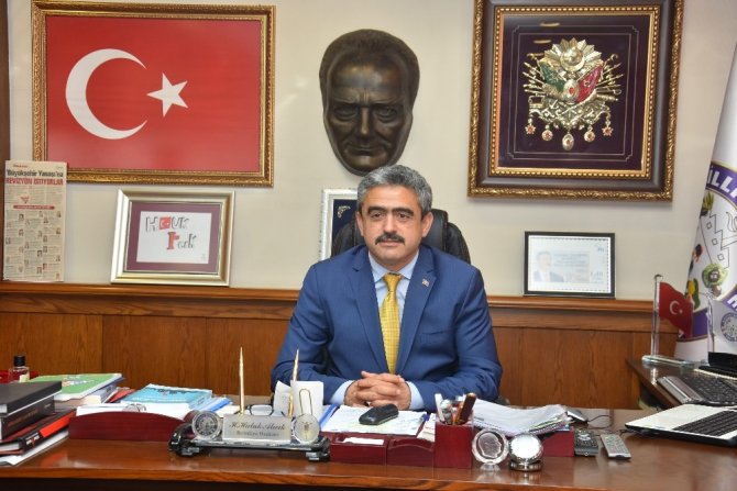 Başkan Alıcık, Yazıcıoğlu’nu ölüm yıldönümünde andı