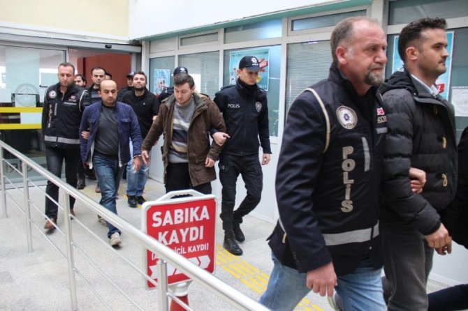 Kocaeli merkezli FETÖ operasyonunda 7 tutuklama