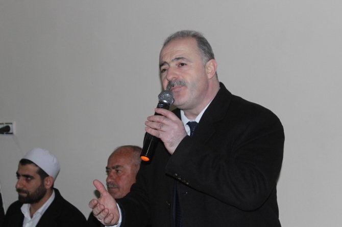 Tuşba Belediye Başkanı Özgökçe, mevlit programına katıldı