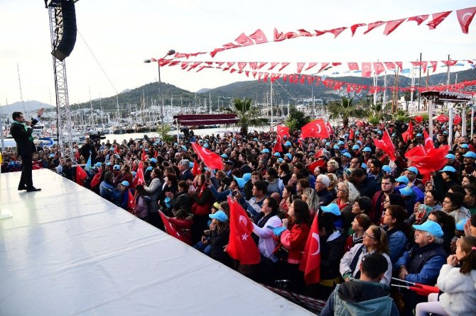 Mehmet Tosun, Bodrum mitinginde coşkuyla karşılandı