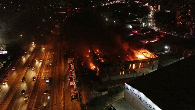 Gebze’de fabrikadaki yangın havadan görüntülendi