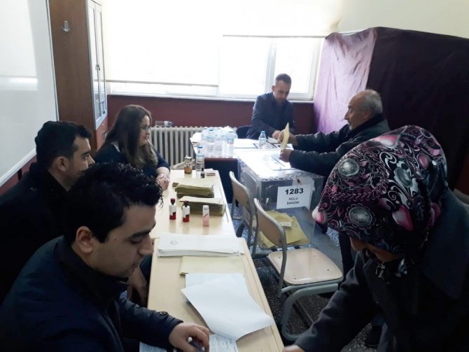 Kayseri, Nevşehir, Kırşehir ve Niğde’de oy verme işlemi sürüyor