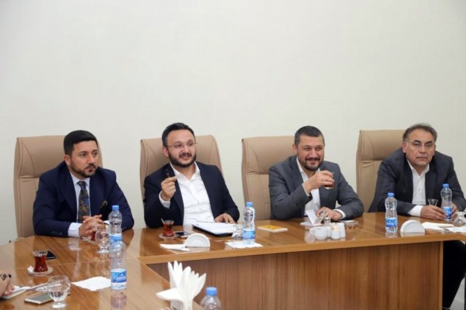 AK Partili Belediye Başkanları istişare toplantısında bir araya geldi
