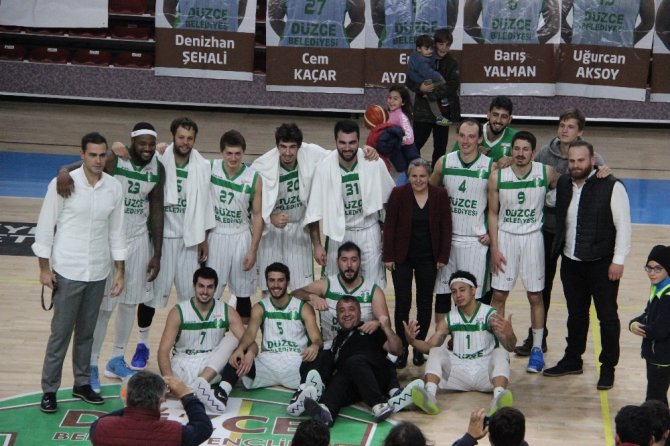 Basketbolda Düzce Belediyespor Petkimspor’u ağırlayacak