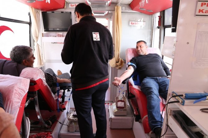 Varto’da kan bağışı kampanyası