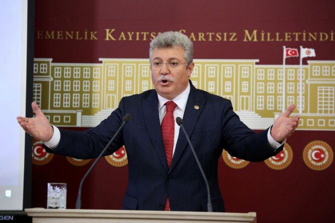 AK Parti Grup Başkanvekili Akbaşoğlu "çay-simit" sözlerine açıklık getirdi