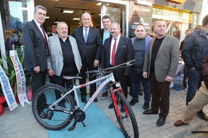 Efeler Belediyesine çift tekerlekli makam aracı: Bisiklet