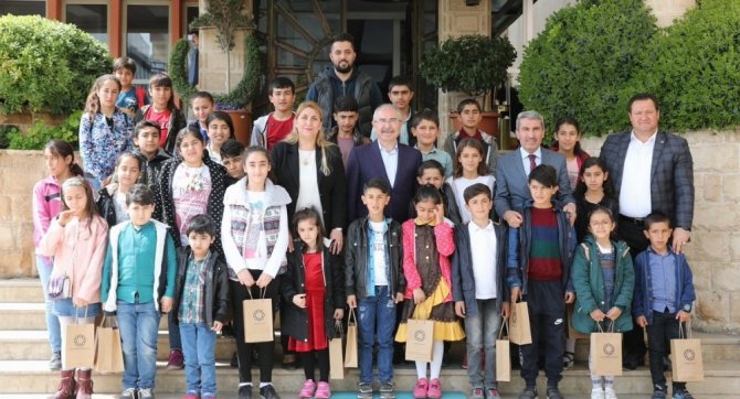 Şehit çocuklarından Mardin protokolüne ziyaret