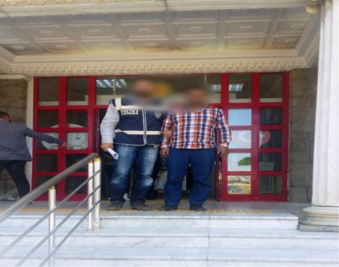 Didim’de yakalanan aranan 5 şüpheliden 2’si tutuklandı