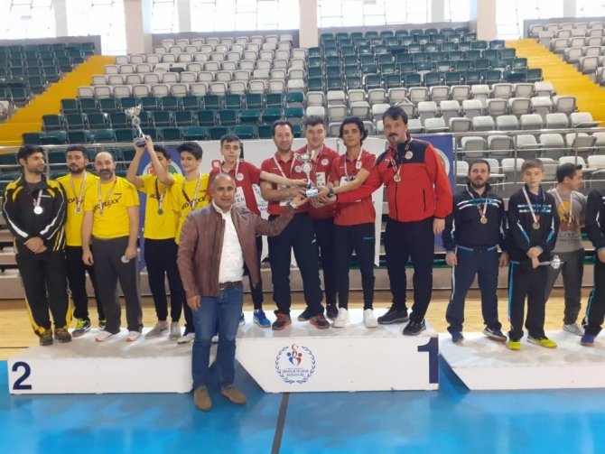 Belediye Plevne’de şampiyonluk sözü tutuldu