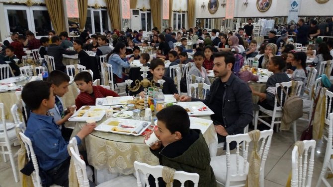 KİHMED’ten iftar