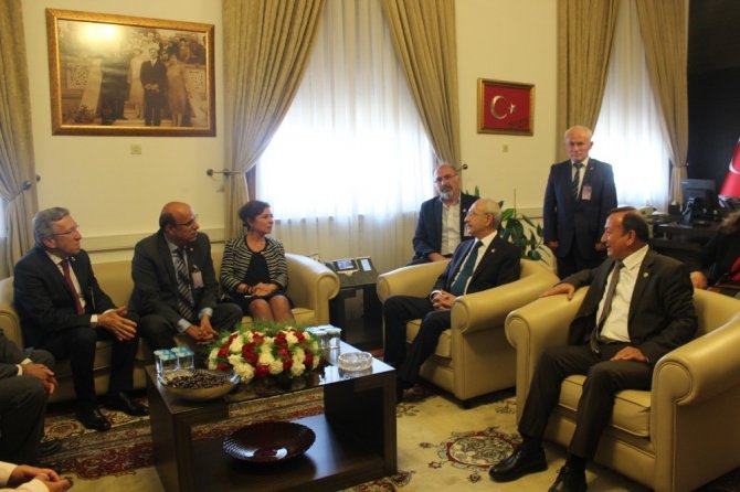 Başkan Köse, Kılıçdaroğlu ile bir araya geldi