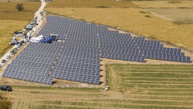 Turkcell’in ilk güneş enerji santrali Kuzey Kıbrıs’ta kuruldu