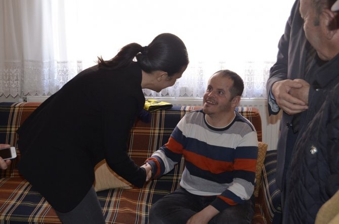 Kaymakam Özdemir, Engelliler Haftası dolayısıyla ziyaretlerde bulundu