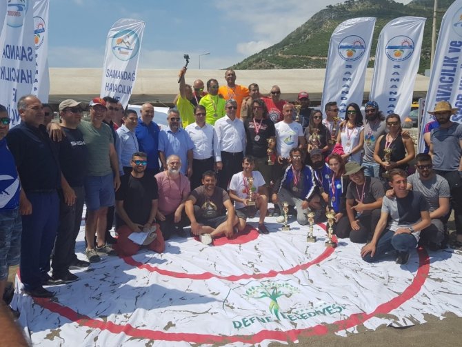 Türkiye Yamaç Paraşütü Hedef Şampiyonası tamamlandı