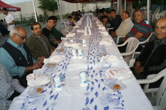 Türkiye Diyanet Vakfı Devrek Şubesinden iftar programı