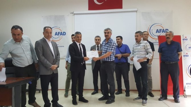 Diyarbakır’da öğretmenler, arama-kurtarma eğitimlerini tamamlandı