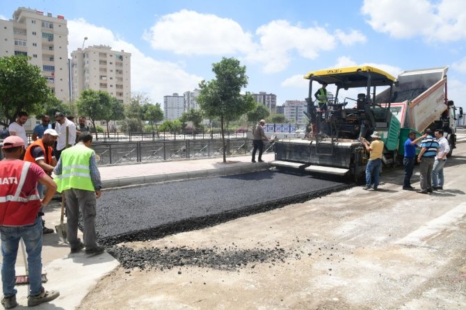 Türkmenbaşı’nda asfalt kaplama, yapım ve yenileme çalışması