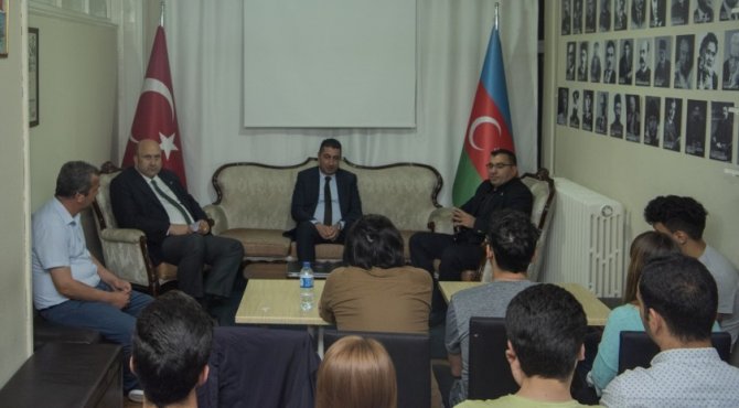 Anadolu Üniversitesi Azerbaycanlı öğrencilerle buluştu
