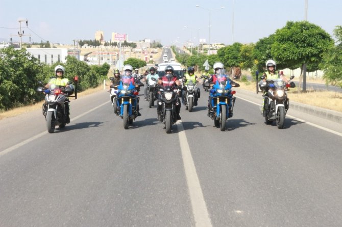 Motosiklet tutkunları jandarmanın yıl dönümünü kutladı