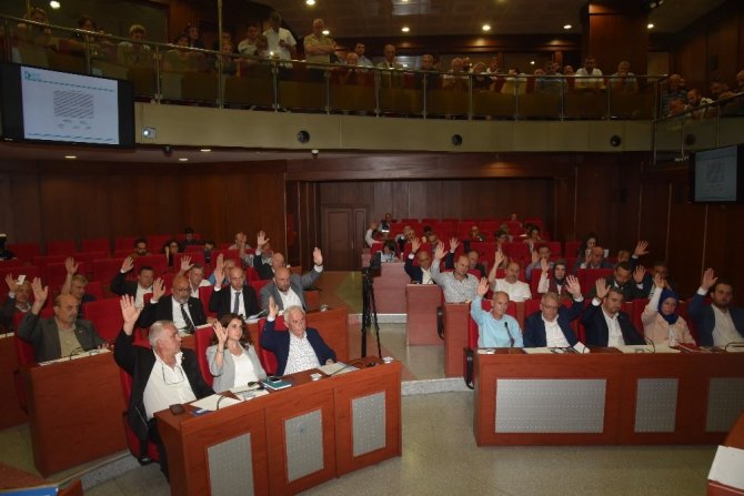 İzmit Belediyesi Haziran meclisi toplandı