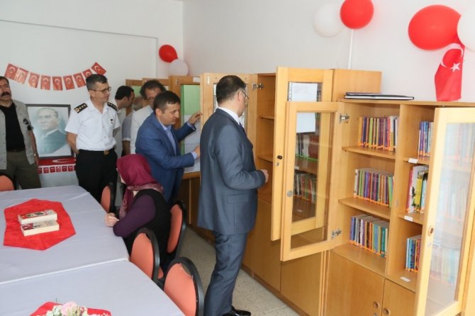 Şehit Ülgen anısına kütüphane açıldı