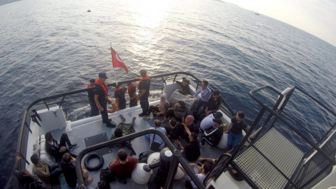 Bodrum’da batan teknede 12 kişinin cesedine ulaşıldı