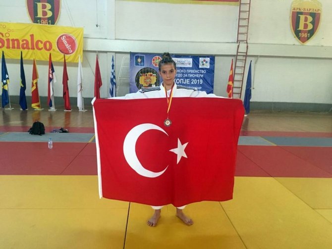 Denizlili sporcu Balkan şampiyonu oldu